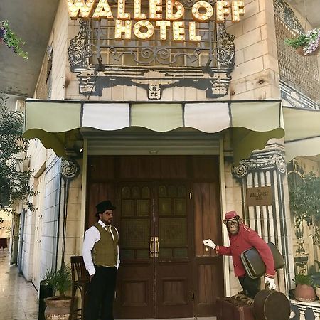 The Walled Off Hotel Bethlehem Exterior foto
